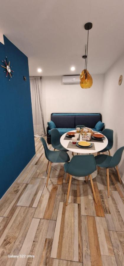 Blumon Guest House Наполи Екстериор снимка