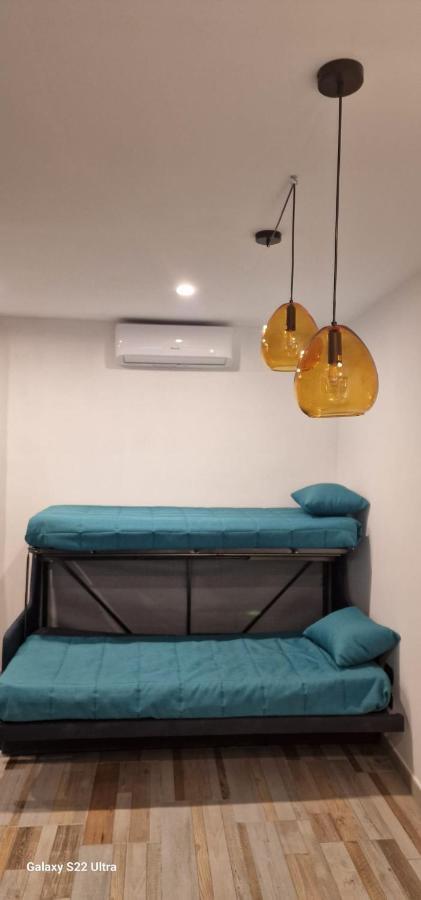 Blumon Guest House Наполи Екстериор снимка